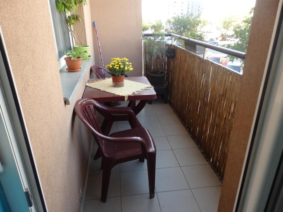 Apartment Erika 2 Нови Сад Екстериор снимка