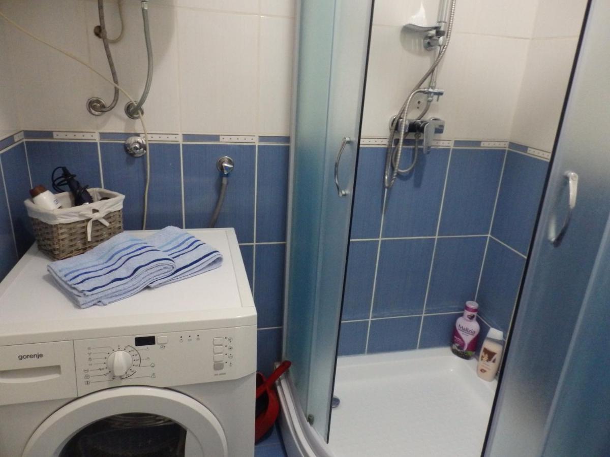 Apartment Erika 2 Нови Сад Екстериор снимка